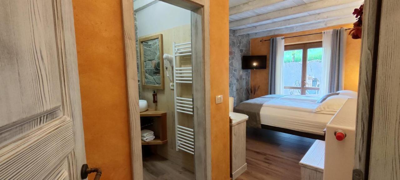 Hotel Cebron Family Estate à Branik Extérieur photo