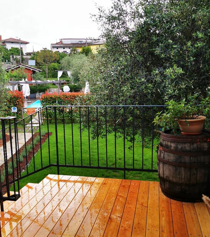 Hotel Cebron Family Estate à Branik Extérieur photo