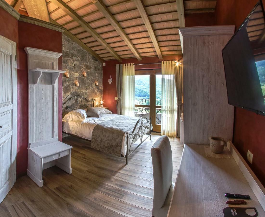 Hotel Cebron Family Estate à Branik Extérieur photo
